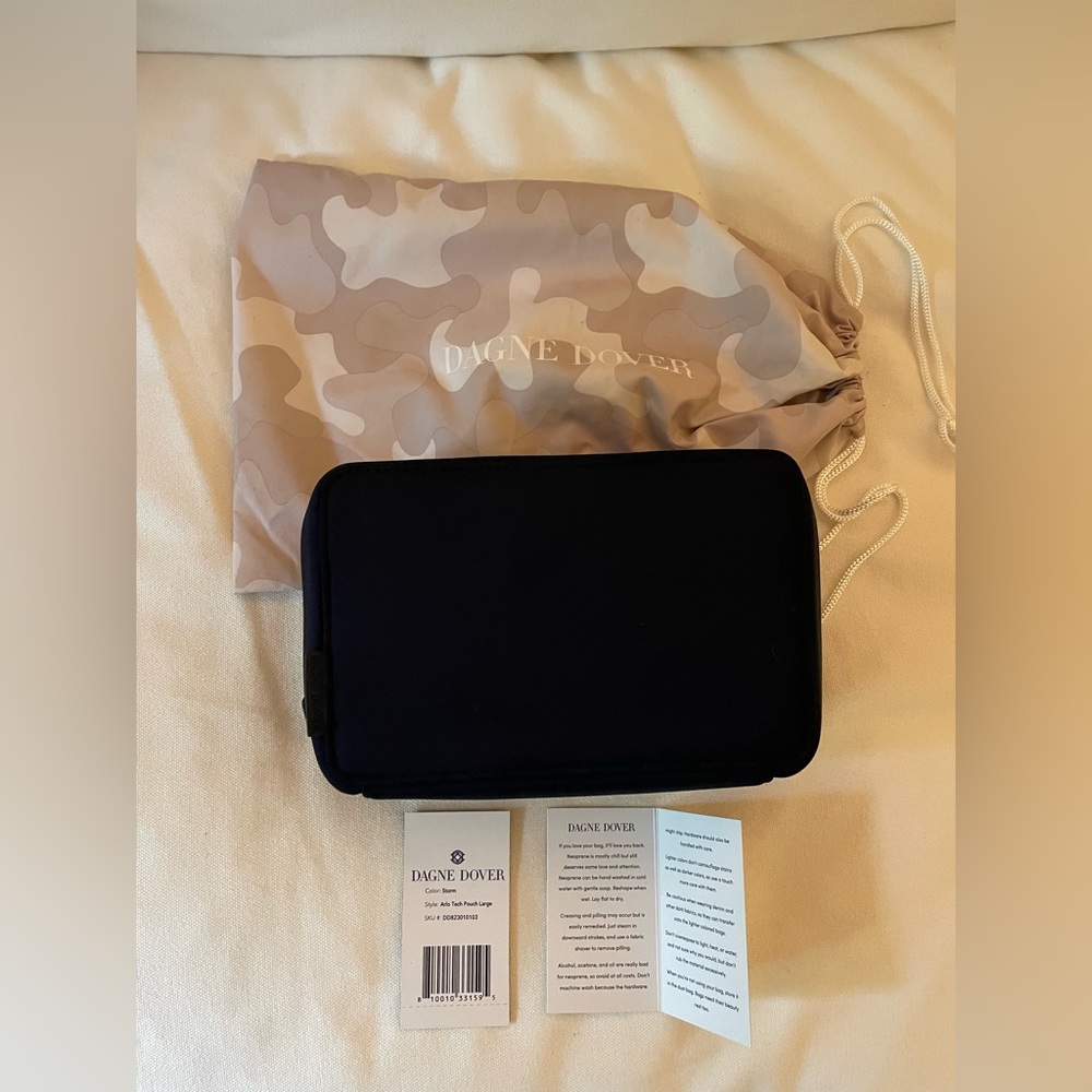 Dagne Dover Arlo tech organizer (large) in color Storm (navy)